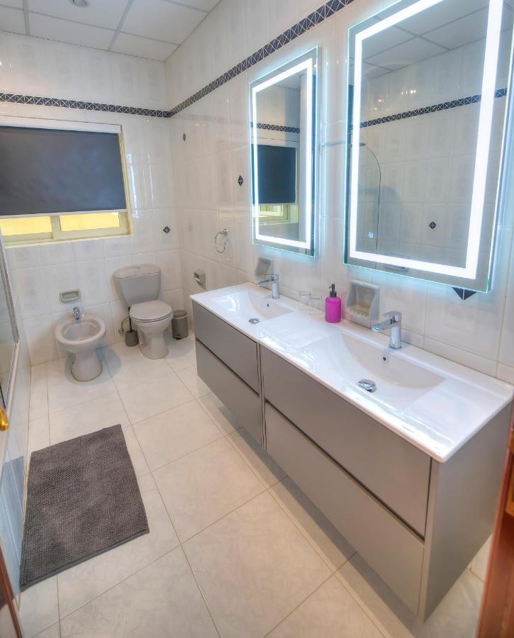 Beautifully Furnished Seafront 4 Bedrooms Goslm-4 Sliema Exterior photo